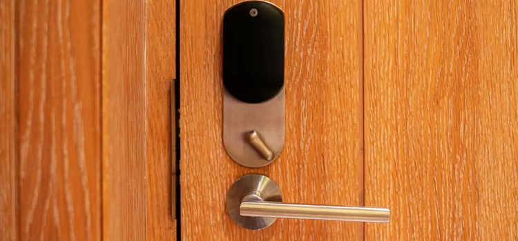 Automatic Locking Door Knob Mission Viejo